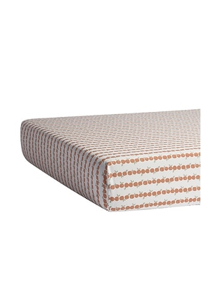 Parachute Percale Crib Sheet in Clementines - Cream. Size all.