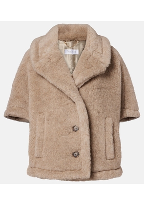 Max Mara Corvino teddy cape