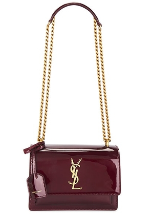 Saint Laurent Small Sunset Chain Bag in Gloss Burgundy - Burgundy. Size all.