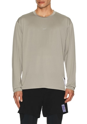 Satisfy Auralite Long Tee in Aluminium - Grey. Size XL/1X (also in ).
