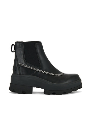 Sorel Joan Frwd Chelsea Boot in Black & Bleached - Black. Size 11 (also in 7).