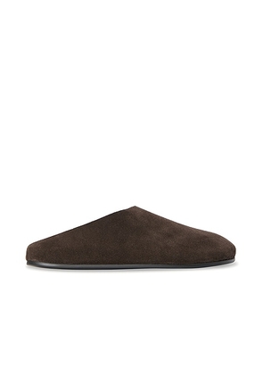 The Row Hudson Slide in Lacquer Brown - Brown. Size 38 (also in ).