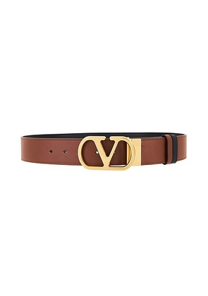 Valentino Garavani Reversibile Belt in Deep Caramel & Nero - Brown. Size 100 (also in 90, 95).