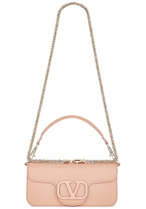 Valentino Garavani Loco Shoulder Bag in Rose Cannelle - Rose. Size all.