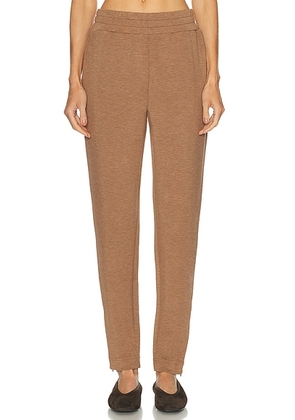 Varley The Slim Zip Hem 29.5 Pant in Golden Bronze Marl - Brown. Size L (also in S, XS).
