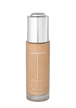 Trish Mcevoy Gorgeous Foundation - 5