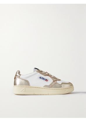 Autry - Medalist Low Metallic Leather Sneakers - Gold - IT35,IT36,IT37,IT38,IT39,IT40,IT41,IT42