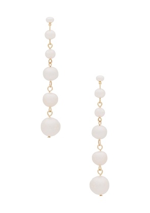 Ettika Multi Freshwater Pearl Linear Earrings in Ivory.