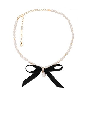 Ettika Velvet Bow Statement Pearl Choker in Cream.