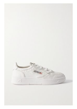 Autry - Medalist Low Leather Sneaker - White - IT35,IT36,IT37,IT38,IT39,IT40,IT41,IT42