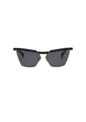 BALMAIN Victoire Sunglasses in Black.