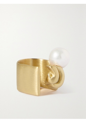 Completedworks - + Net Sustain Crumple Recycled Gold Vermeil Pearl Ring - L,O,P,R