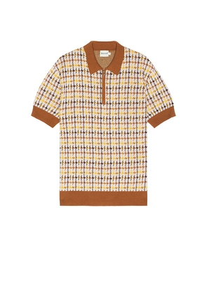 Bound Finn 1/4 Zip Dogtooth Knit Polo in Brown. Size L. Also in M.