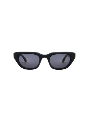 Chimi X17 Sunglasses in Black.