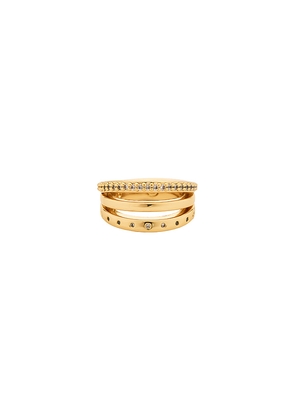 Ettika Elegance Band Ring in Metallic Gold.