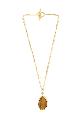 Amber Sceats Owen Necklace in Metallic Gold.