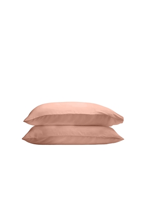 Ettitude Standard Cleanbamboo Sateen+ Pillowcase Set in Pink. Size STANDARD. Also in .