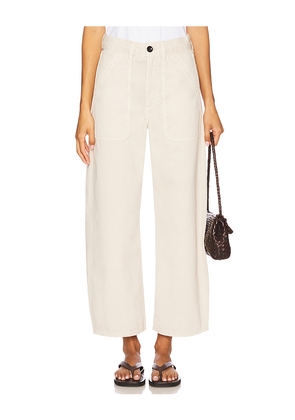 Citizens of Humanity Ayla Cargo Crop in Ivory. Size 26. Also in 27, 28.