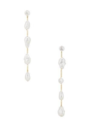 Cult Gaia Vana Earring in Ivory.