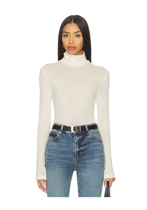 Citizens of Humanity Caradene Turtleneck in White. Size M. Also in L, XL.