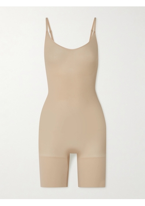 SKIMS - Seamless Sculpt Mid Thigh Bodysuit - Clay - Neutrals - XXS,XS,S,M,L,XL,2XL,3XL,4XL