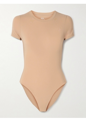 SKIMS - Fits Everybody T-shirt Bodysuit – Clay - Neutrals - XXS,XS,S,M,L,XL,2XL,3XL,4XL