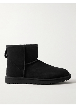 UGG - Classic Mini Ii Shearling Boots - Black - US5,US6,US7,US8,US9,US10,US11