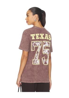 DAYDREAMER Willie Nelson Red Headed Stranger Weekend Tee in Brown. Size L. Also in XS, S, M, XL.