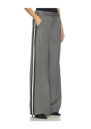 Alice + Olivia Stu Ultra Baggy Pant in Grey. Size 10. Also in 2, 4, 6, 8.