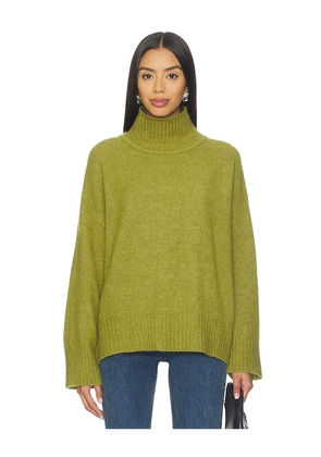 American Vintage Vito Turtleneck Sweater in Green. Size M/L. Also in XS/S.