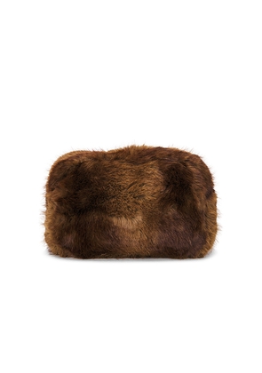 Apparis Jumbo Noor Pochette in Brown.