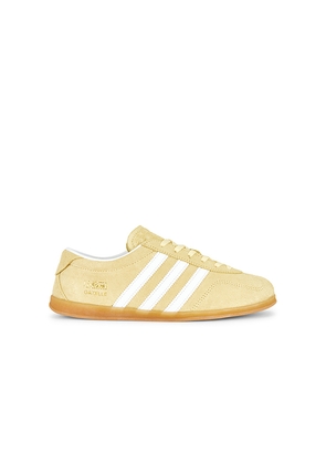 adidas Originals Gazelle Lo Pro in Yellow. Size 6.5. Also in 7, 7.5, 8, 8.5, 9, 9.5.