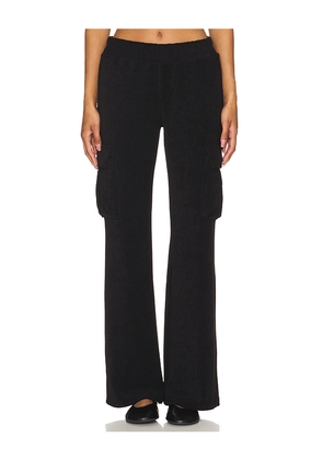 Good American Terry Cargo Pant in Black. Size 5X. Also in 4X.
