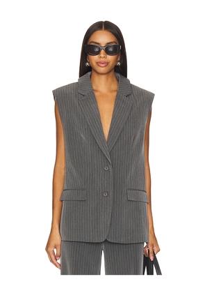 Gestuz Joelle Waistcoat in Grey. Size 36. Also in 38.
