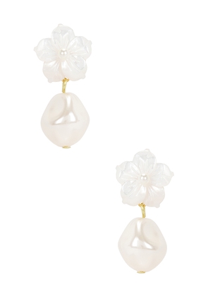 Jennifer Behr Mina Earrings in Ivory.