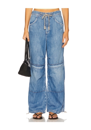 Free People x We The Free Logan Cinched Cargo Jean In Harper in Blue. Size L. Also in XS, S, M, XL.