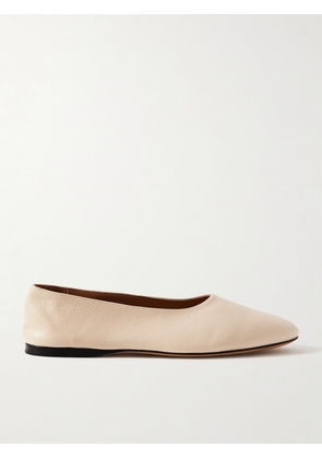The Row - Awar Leather Ballet Flats - Cream - IT36,IT36.5,IT37,IT37.5,IT38,IT38.5,IT39,IT39.5,IT40,IT40.5,IT41,IT41.5,IT42