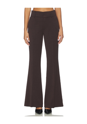 Good American Essential Suiting Flare Trousers in Chocolate. Size 0. Also in 10, 12, 2, 4, 6, 8.
