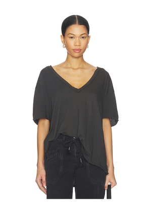 Free People Nina Tee V in Black. Size L. Also in XS, S, M.