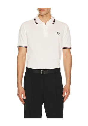 Fred Perry Twin Tipped Shirt in White. Size L. Also in S, M, XL/1X.
