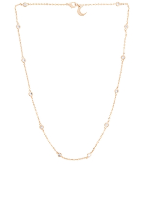 Lili Claspe Andi Bezel Chain in Metallic Gold.