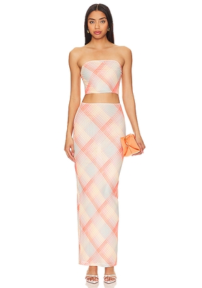 MORE TO COME Kita Maxi Set in Pink. Size M. Also in S, L, XL.