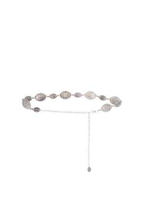 Lovers and Friends Charlotte Chain Belt in Metallic Silver. Size XS/S. Also in M/L.