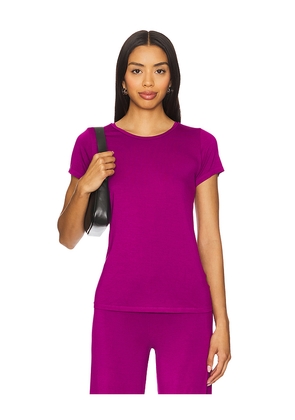 Michael Lauren Tucker Short Sleeve Fitted Tee in Purple,Fuchsia. Size L. Also in XS, S, M.