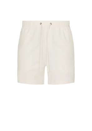 onia Land To Water 6 Shorts in White. Size S. Also in XL/1X.