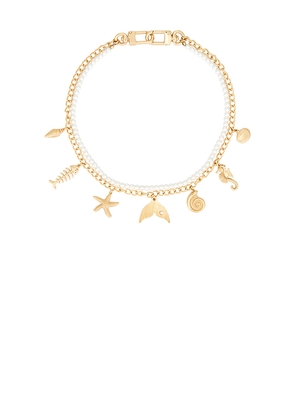 Lovers and Friends Nellie Necklace in Metallic Gold.