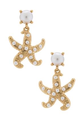 Lovers and Friends Willow Earring in Metallic Gold.