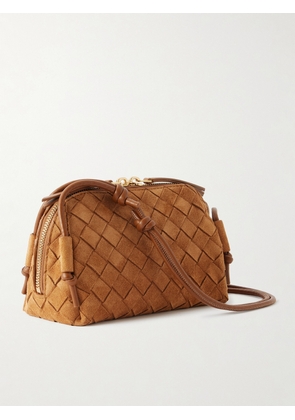 Bottega Veneta - Concert Pouch Intrecciato Suede Shoulder Bag - Brown - One size