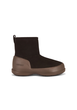 MOON BOOT Mezzaluna Mid Boot in Brown. Size 41. Also in 42, 43.
