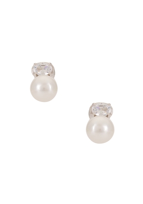 SHASHI Cleo Stud Earring in Ivory.